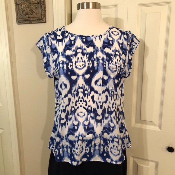 Violet & Claire Cap Sleeve Blouse - Picture 3 of 8